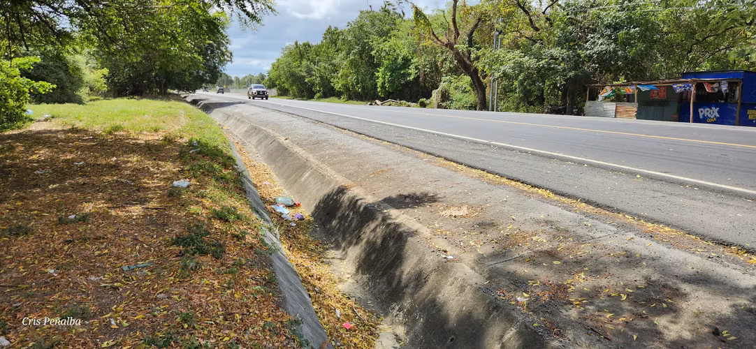 Terreno estratégico en venta en Sabana Grande - Imagen 4