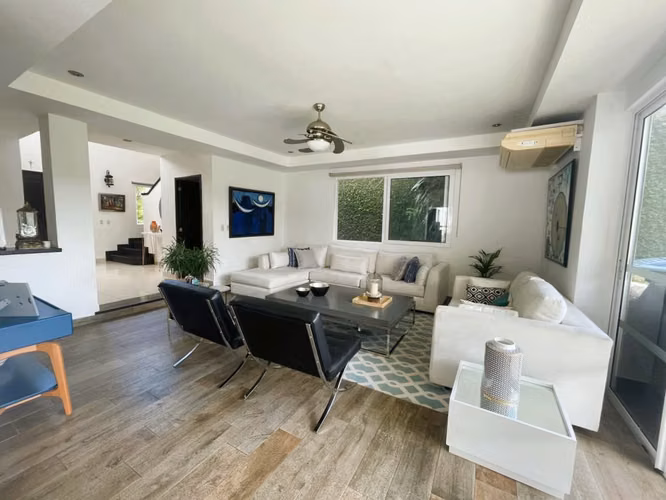 Casa moderna en venta en Condominio en Las Colinas, Managua - Imagen 4