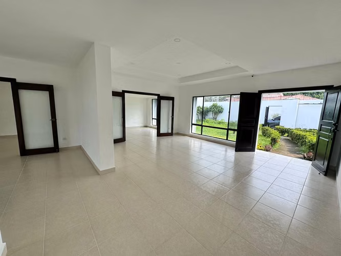 Renta en la estancia de Santo domingo! - Imagen 6