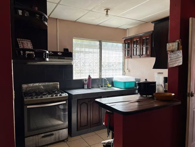 FP/ Casa esquinera en venta – Valle Santa Rosa  $54,000 - Imagen 4