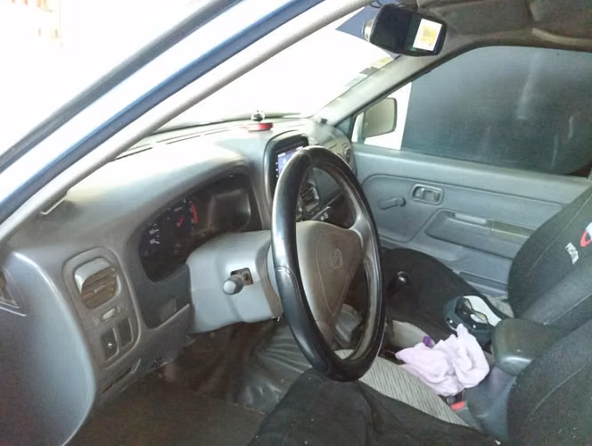 Vendo Nissan Frontier 4x4