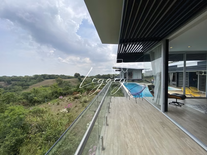 AG-Residencia de Lujo en San Isidro de Bolas – Naturaleza, Diseño y Vistas Impresionantes - Imagen 9