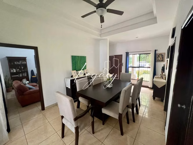 AG-Venta de casa Estilo Colonial - Imagen 4