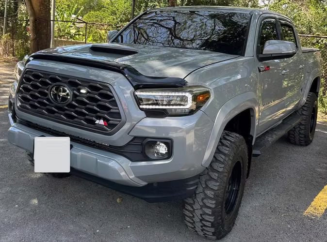 TOYOTA TACOMA 2020
