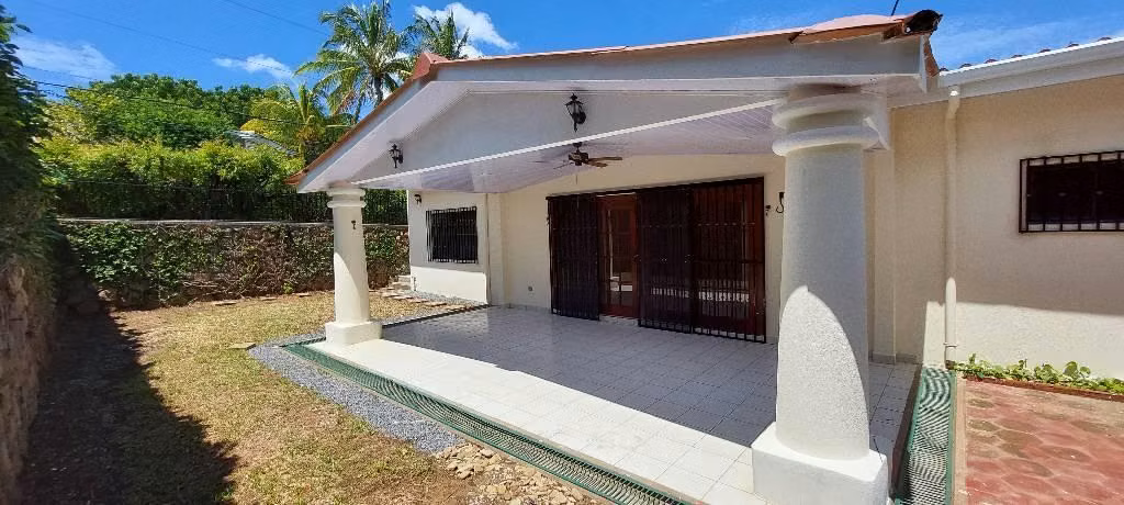 Vendo casa en Santo Domingo
