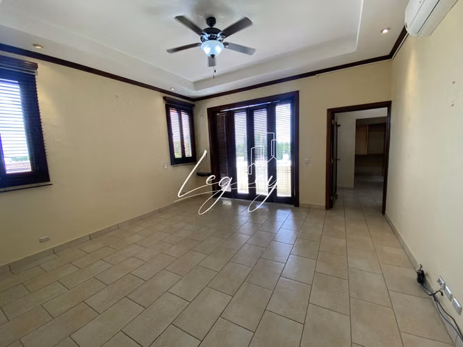 AG-Casa en Venta en Santo Domingo