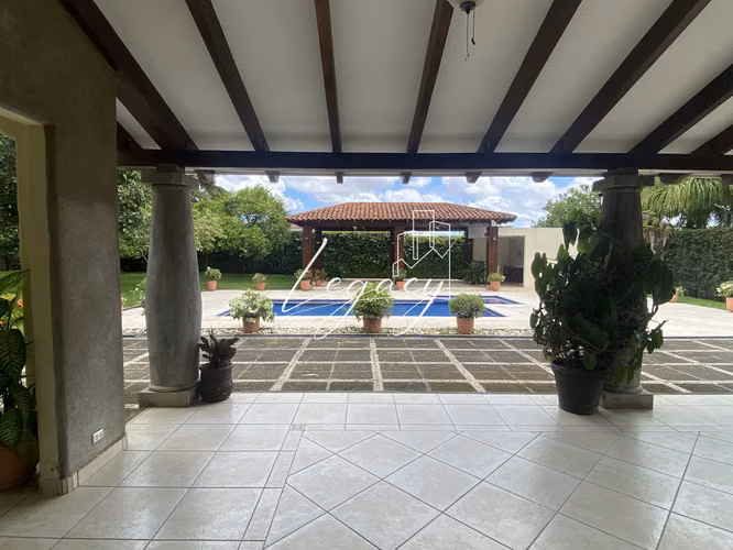AG-Casa en Venta en Santo Domingo