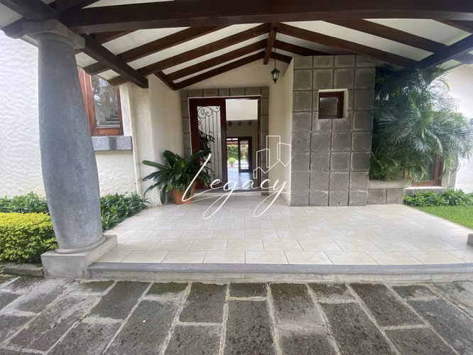 AG-Casa en Venta en Santo Domingo