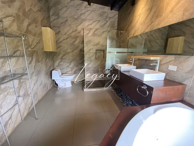 AG-casa en renta en Las Colinas - Imagen 13