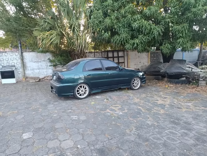 Se vende Daewoo Lanos año 99