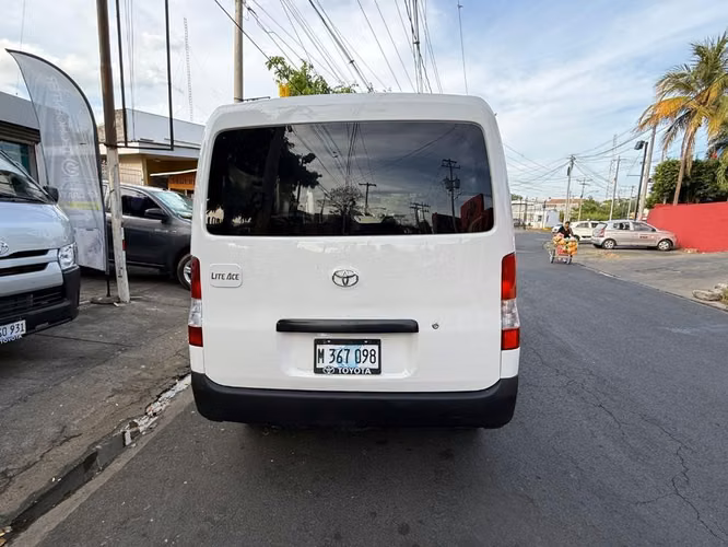 Toyota Lite ace 2023 nitido