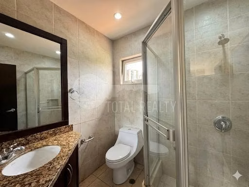 Hermosa Casa en alquiler, Managua - Imagen 4