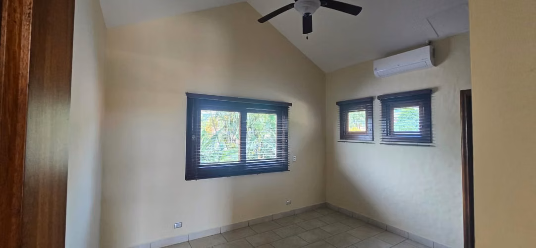 Casa en venta o alquiler en Santo Domingo