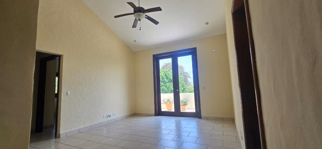 Casa en venta o alquiler en Santo Domingo