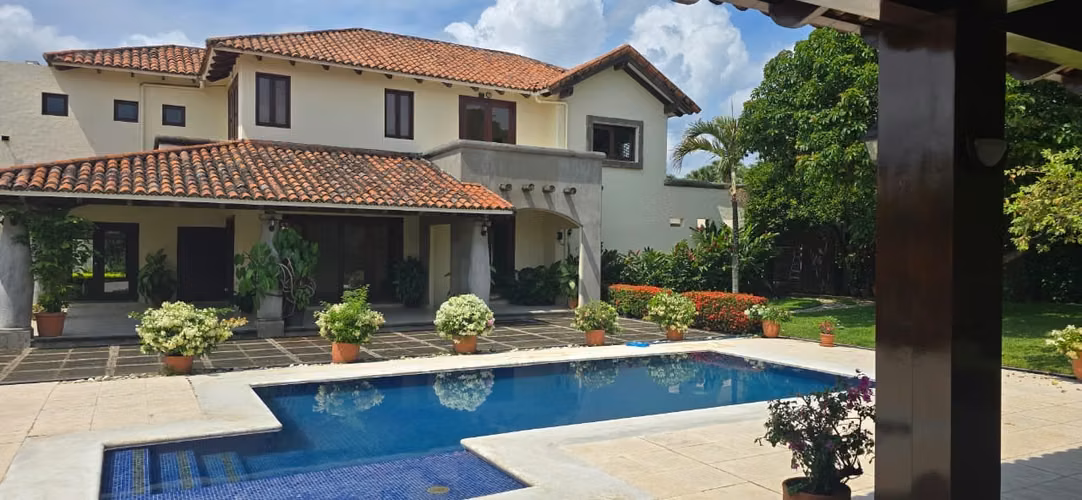 Casa en venta o alquiler en Santo Domingo
