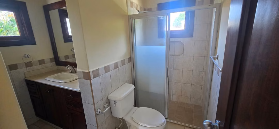 Casa en venta o alquiler en Santo Domingo - Imagen 2