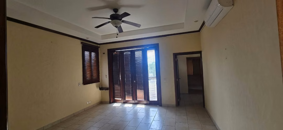 Casa en venta o alquiler en Santo Domingo - Imagen 9