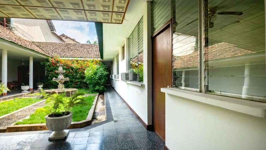 Casa en venta en Granada - Imagen 3