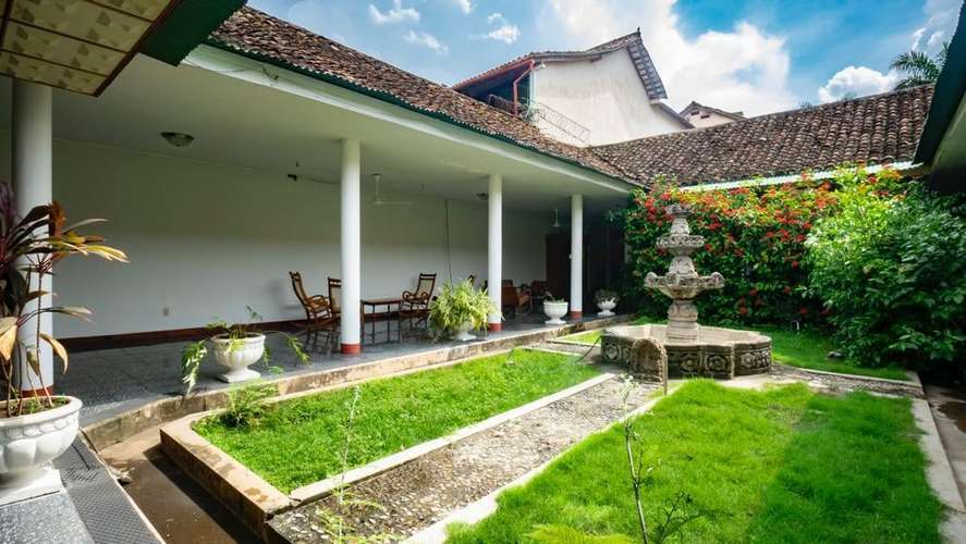 Casa en venta en Granada - Imagen 2