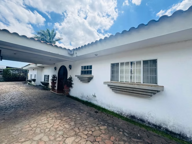 House for sale in Villa Fontana Sur