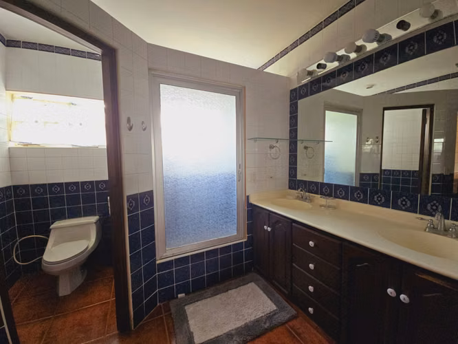 Casa en venta en Villa Fontana Sur