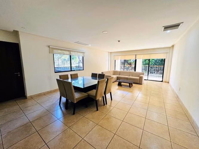 Apartamento en venta en Villa Fontana