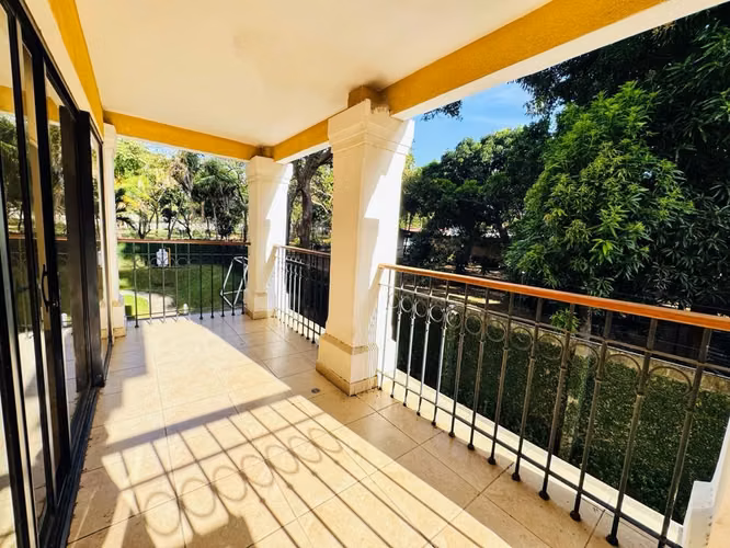 Apartamento en venta en Villa Fontana