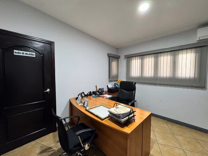 Oficina en venta en Las Colinas