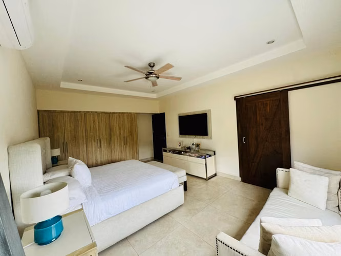 Casa en venta en Villa Fontana Sur