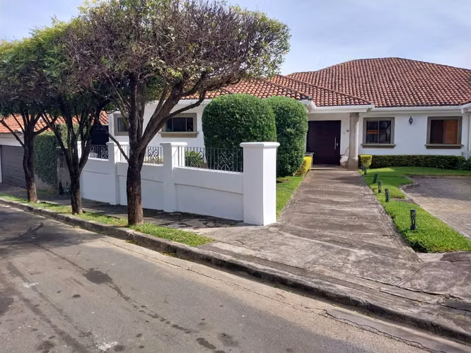 Casa en venta en Las Cumbres