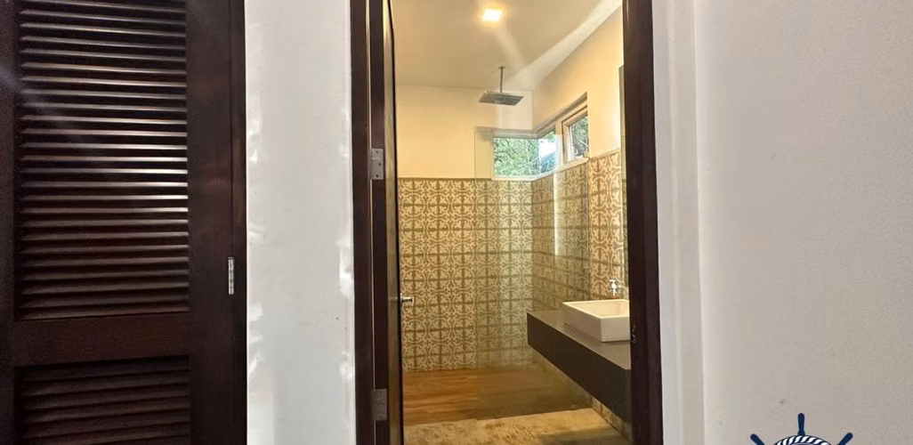 Casa en venta en Tola