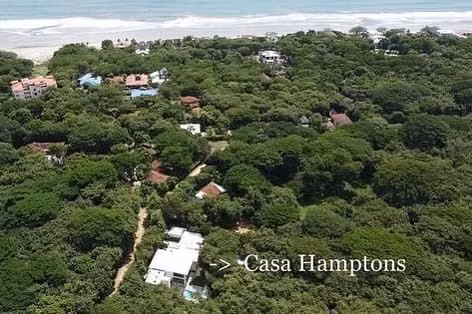 Casa en venta en Tola