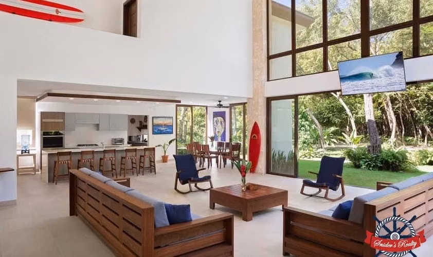 Casa en venta en Tola