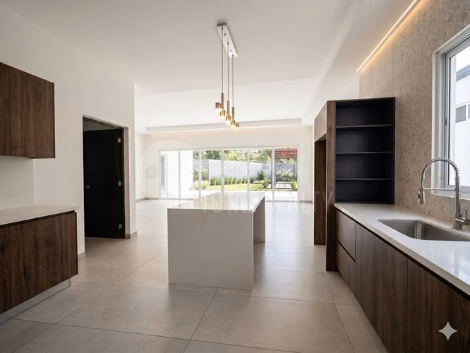 Hermosa Casa en venta en Santo Domingo, Managua