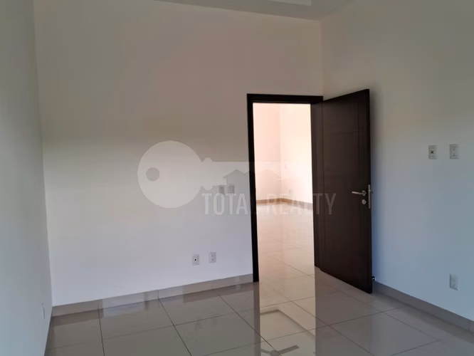 Atractiva Casa en venta o alquiler en Santo Domingo, Managua