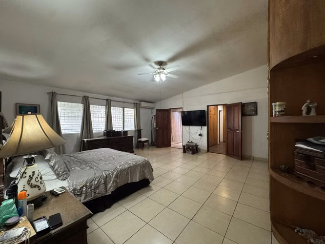 Venta de Casa en Las Colinas