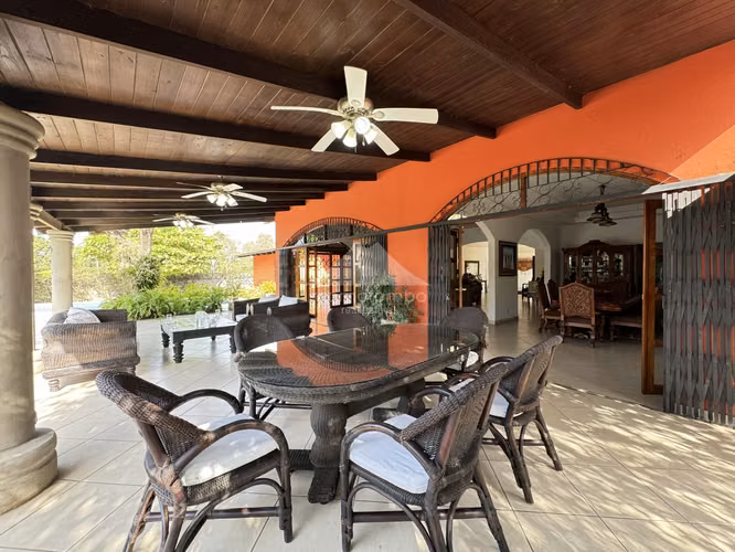 Casa en Venta Las Colinas, Managua