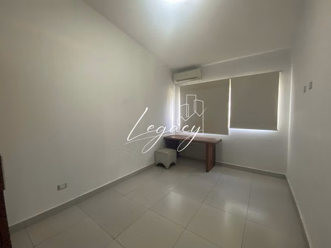 AG-Venta de casa moderna en Las Colinas