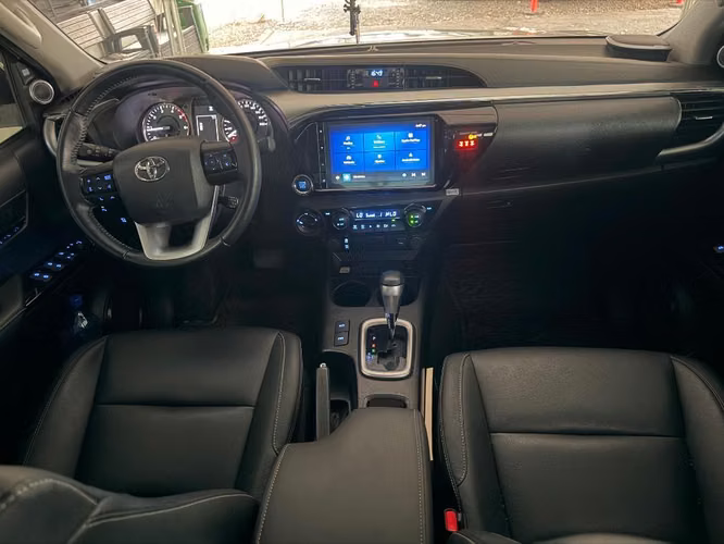 Toyota Hilux año 2026