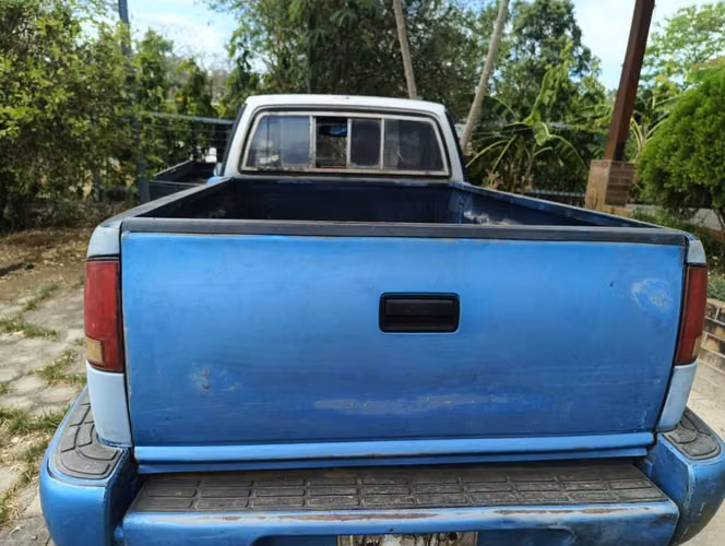 Camioneta de Tina