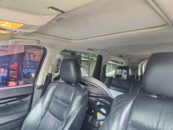 MONTERO SPORT 2017 la MAS FULL AUTOMÁTICA 4X4 7 PASAJEROS NADA QUE PEDIR