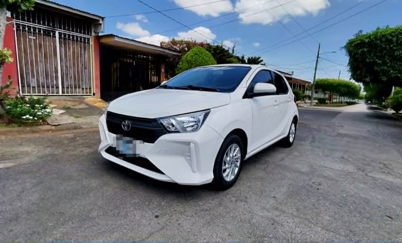 TOYOTA AGYA AUTOMATICO AÑO 2024 - Imagen 2