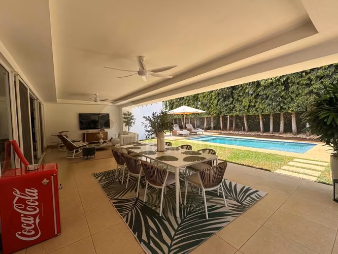 Hermosa Casa en venta o alquiler en Santo Domingo, Managua