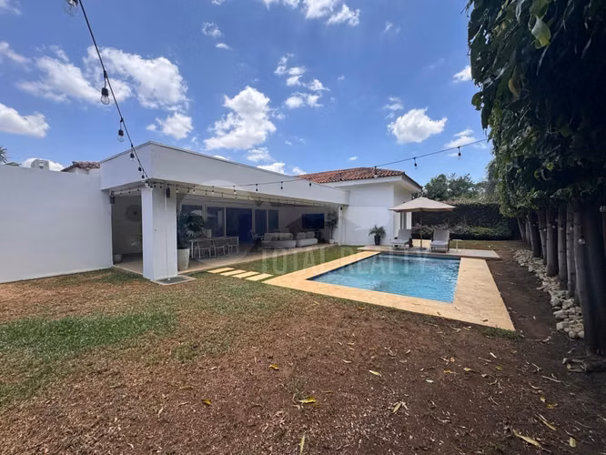 Hermosa Casa en venta o alquiler en Santo Domingo, Managua - Imagen 6