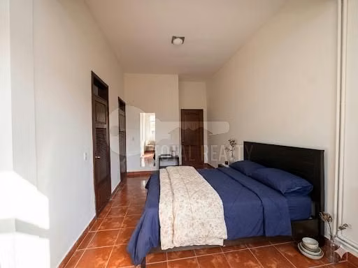 Atractiva Casa en venta o alquiler en Santo Domingo, Managua