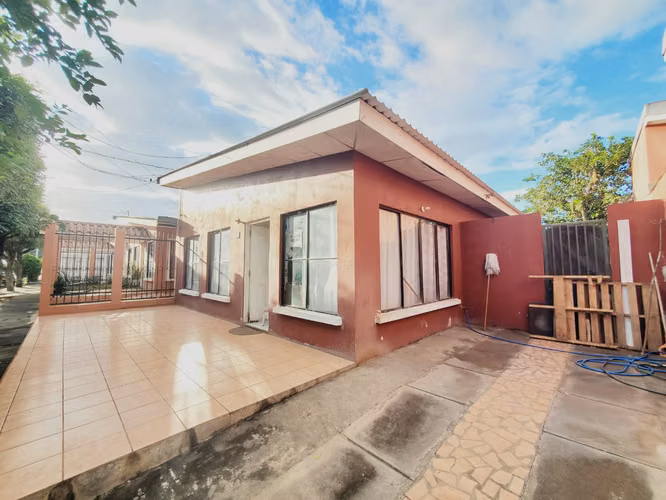 EB-Vendo casa en Carretera Norte