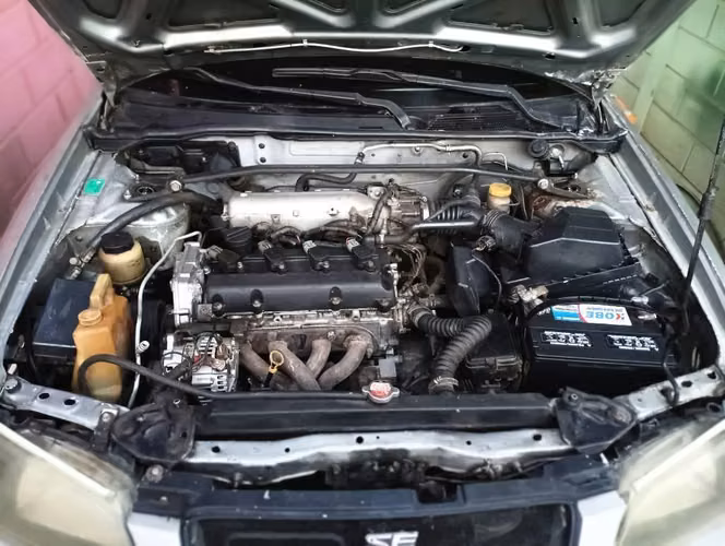 Nissan Sentra B15