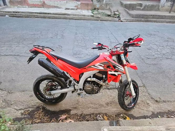 Vendo sx3 4v año 2025 todo sus documentos en regla - Imagen 5