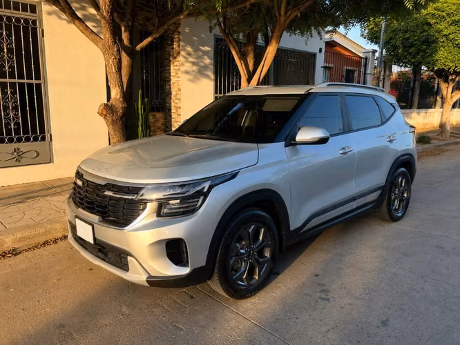 Se vende Kia Seltos 2025 automática
