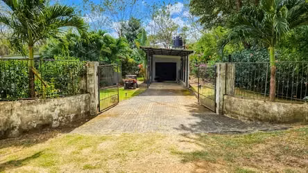 One-Bedroom Home And Land in San Juan Del Sur, Nicaragua
